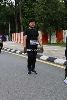 Runner Photo 4306286