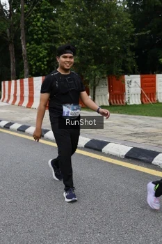 Runner Photo 4306292