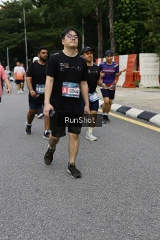 Runner Photo 4306382