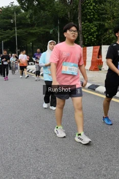 Runner Photo 4306402
