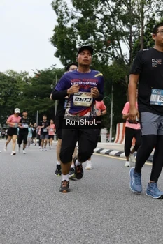 Runner Photo 4306405