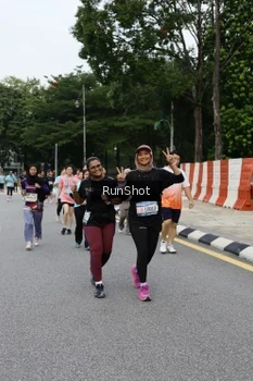 Runner Photo 4306419
