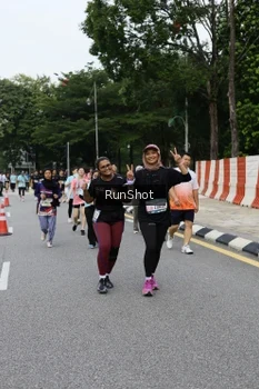 Runner Photo 4306432