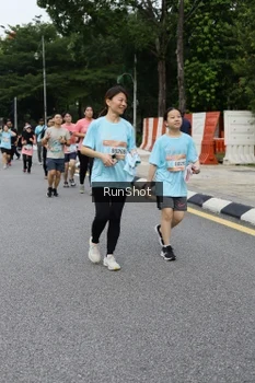 Runner Photo 4306467