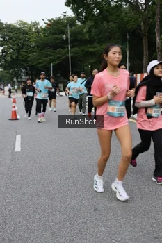 Runner Photo 4306489