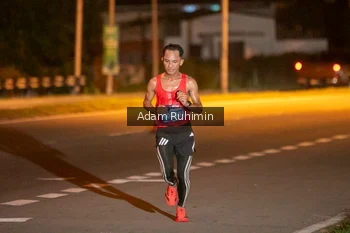 Runner Photo 4306816
