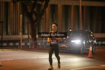 Runner Photo 4306819