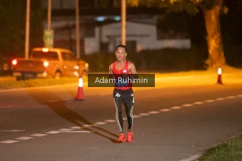 Runner Photo 4306824