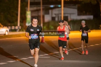 Runner Photo 4306825