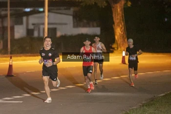 Runner Photo 4306829