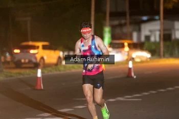 Runner Photo 4306833