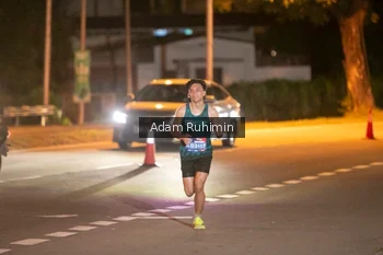 Runner Photo 4306843