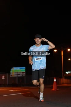Runner Photo 4309679