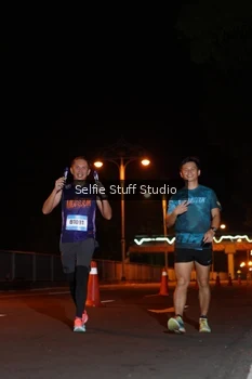 Runner Photo 4309725