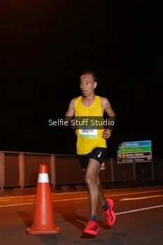 Runner Photo 4309762