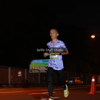 Runner Photo 4309771