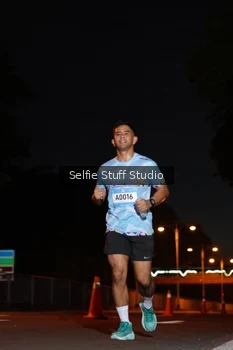 Runner Photo 4309783