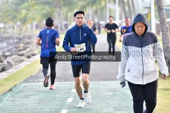 Runner Photo 4310956