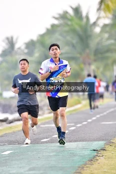 Runner Photo 4311033