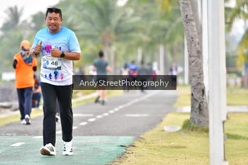 Runner Photo 4311075