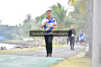 Runner Photo 4311210