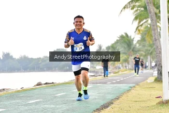 Runner Photo 4311240