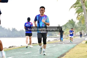 Runner Photo 4311243