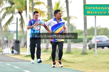 Runner Photo 4311259