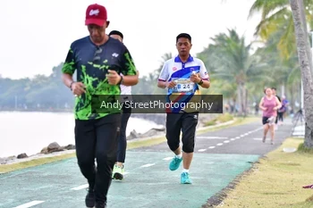 Runner Photo 4311272