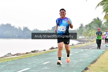 Runner Photo 4311279
