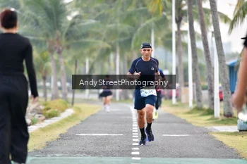Runner Photo 4311304