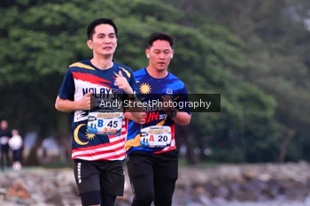 Runner Photo 4311351