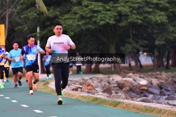Runner Photo 4311361
