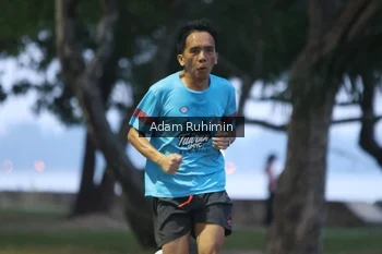 Runner Photo 4311370