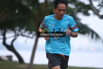 Runner Photo 4311372