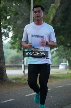 Runner Photo 4311420