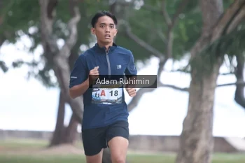Runner Photo 4311465