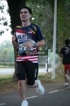 Runner Photo 4311473