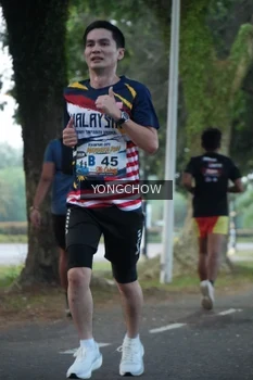 Runner Photo 4311475