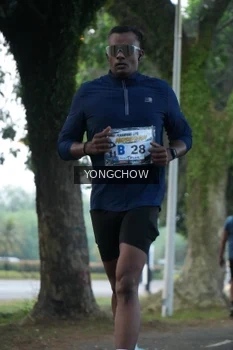 Runner Photo 4311477