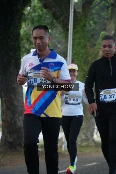 Runner Photo 4311494