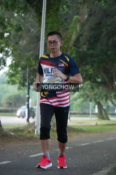 Runner Photo 4311514