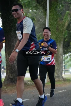 Runner Photo 4311549