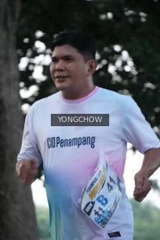 Runner Photo 4311577
