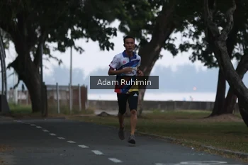 Runner Photo 4311593