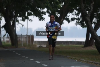 Runner Photo 4311611