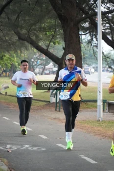 Runner Photo 4311615