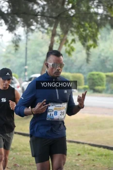 Runner Photo 4311699