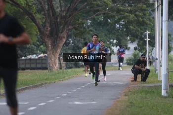 Runner Photo 4311778