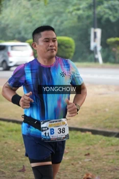 Runner Photo 4311800